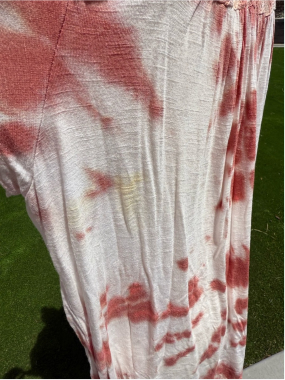 Knox Rose Tie Dye Boho Top M | Red White Short Sleeve Blouse | Flowy Casual - Picture 3 of 5